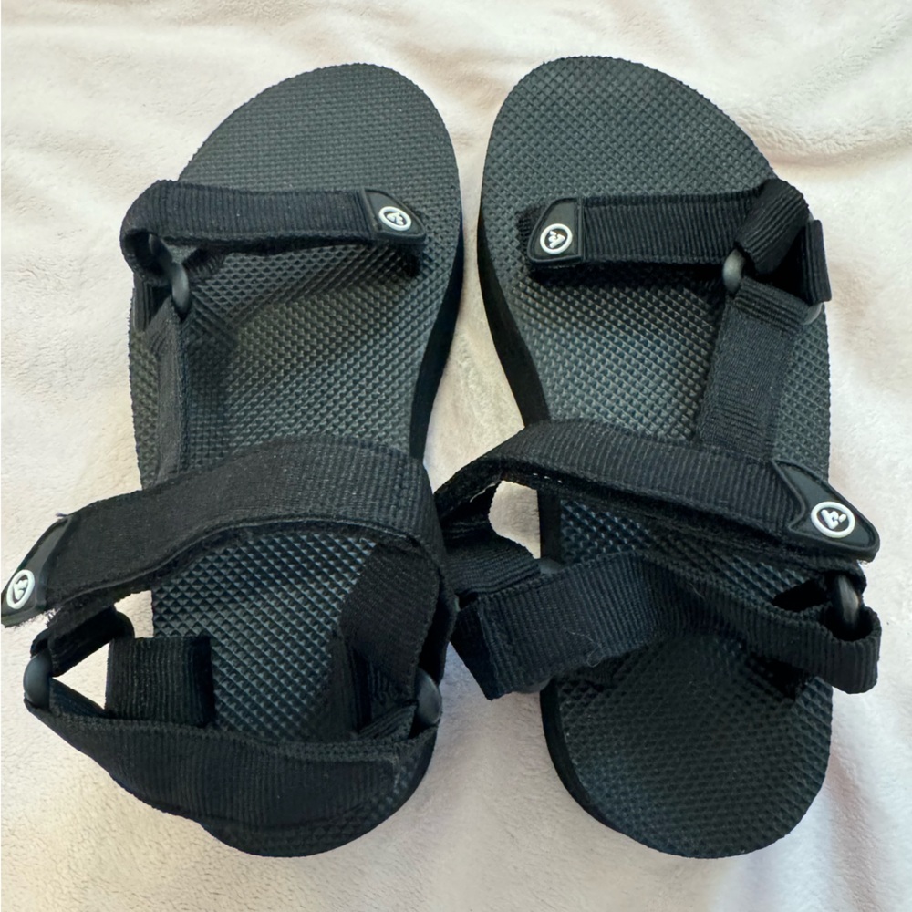Elegant Black Women's Sandals